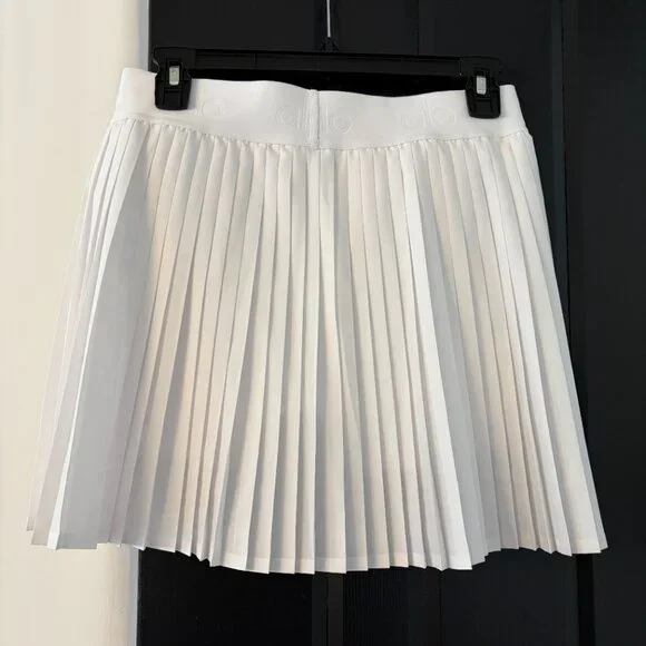 Alo Yoga Aces Tennis Skirt – White - Size M - Picture 2 of 3